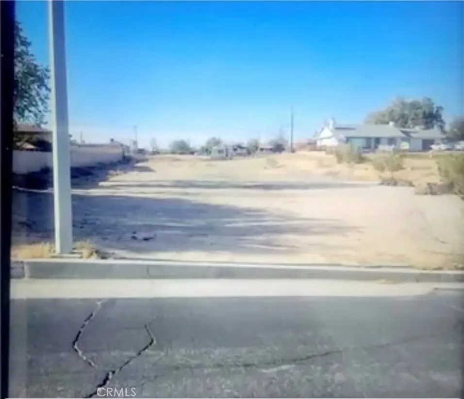 16286 Cabrillo Drive, Victorville, CA 92395 - #1
