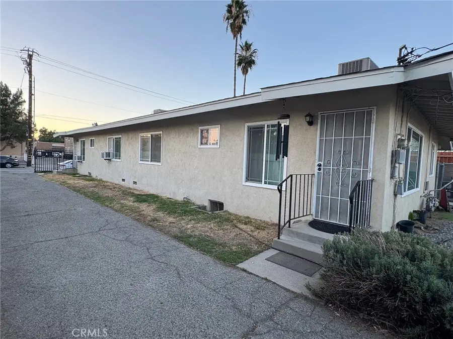 3933 Genevieve, San Bernardino, CA 92405 - Image #3