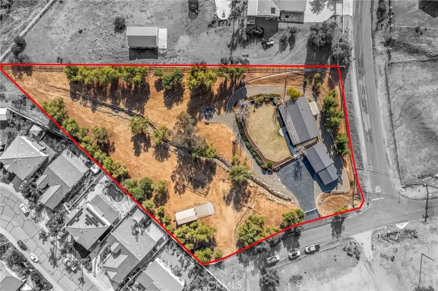 24765 Las Flores Drive, Canyon Lake, CA 92587 - Image #3