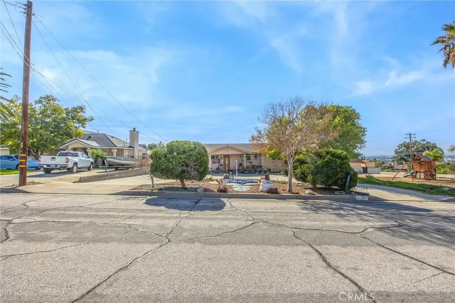 1607 Echo Drive, San Bernardino, CA 92404 - Image #2