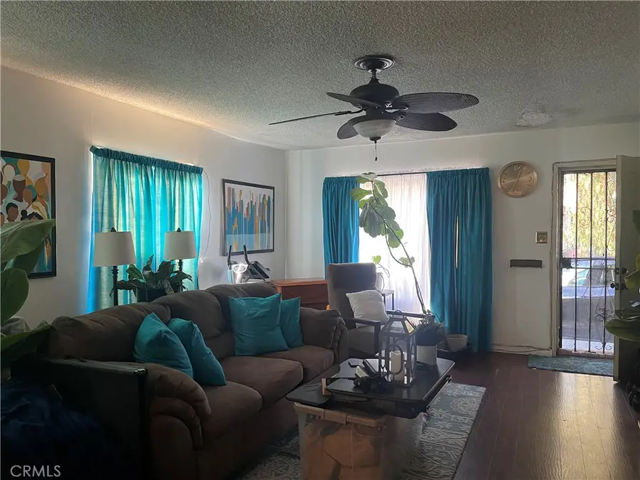 1750 S Mansfield Avenue S, Los Angeles, CA 90019 - #3