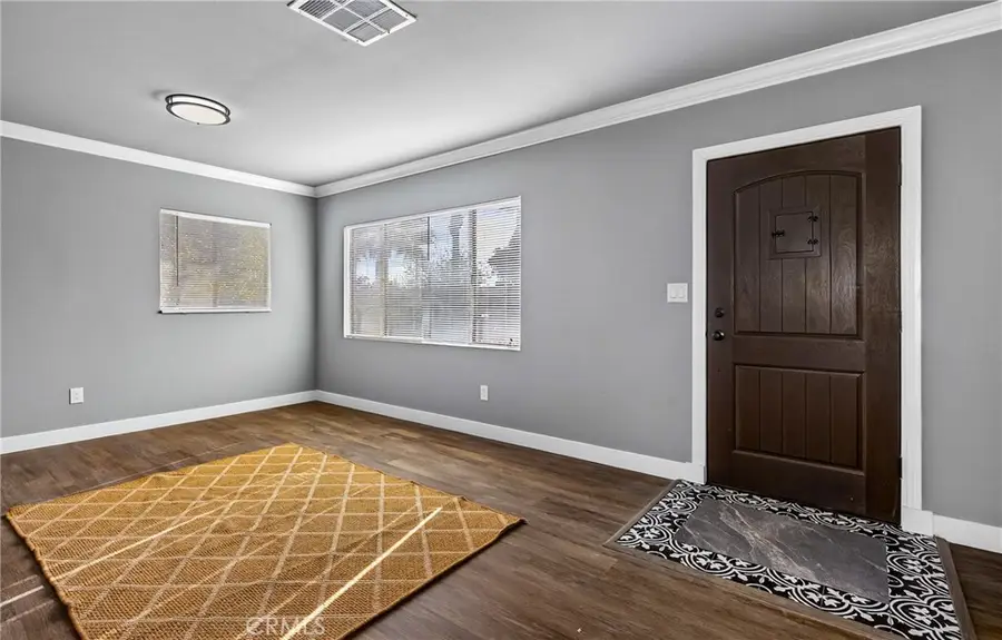 18206 Seville, Fontana, CA 92335 - Image #2