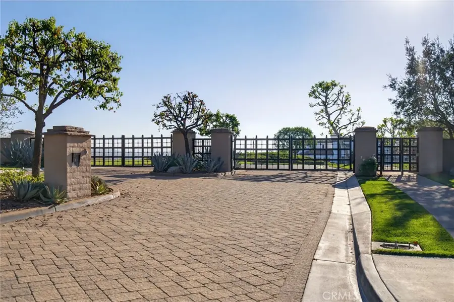 7478 Via Montecito, Riverside, CA 92506 - Image #3