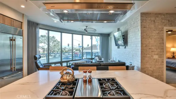 3025 Byron Street #201, Point Loma, CA 92106