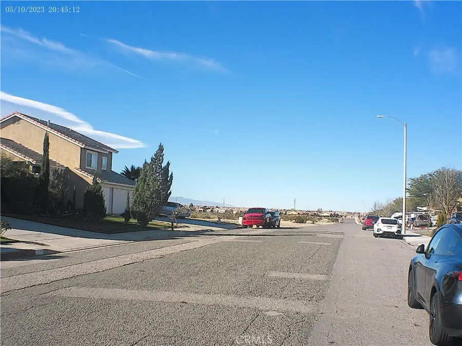 14406 Tawney Ridge Lane, Victorville, CA 92394 - #3