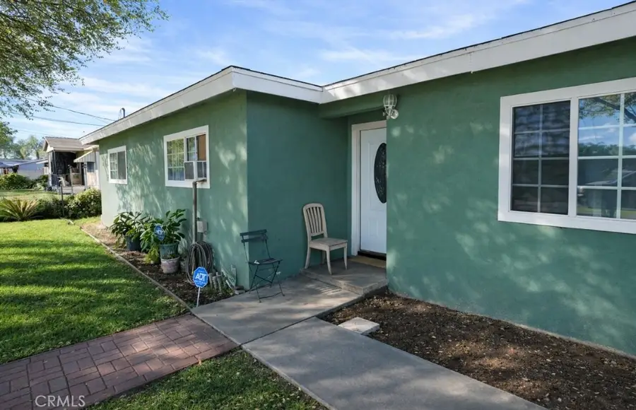 221 E Maple Street, Ontario, CA 91761 - #2