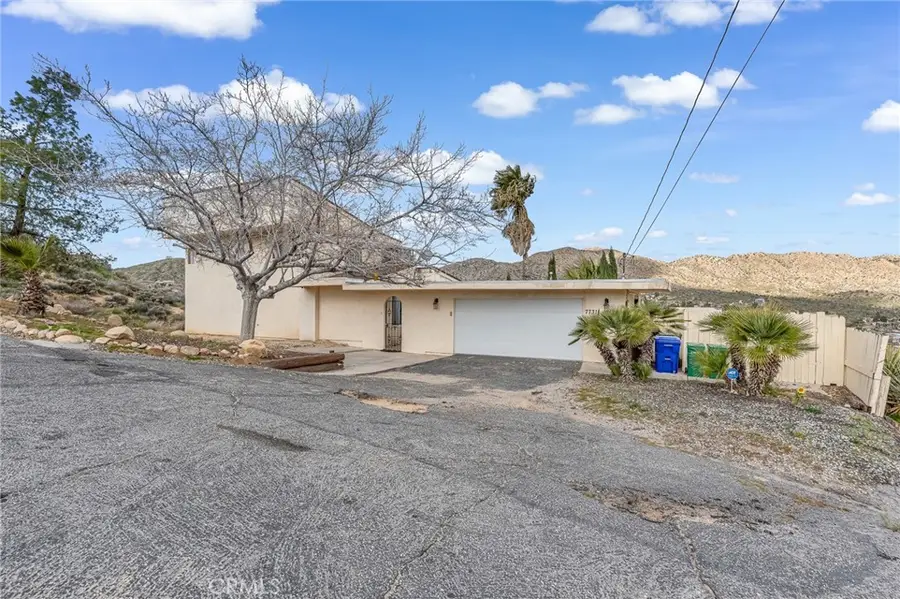 7731 Arrowhead, Yucca Valley, CA 92284 - #3