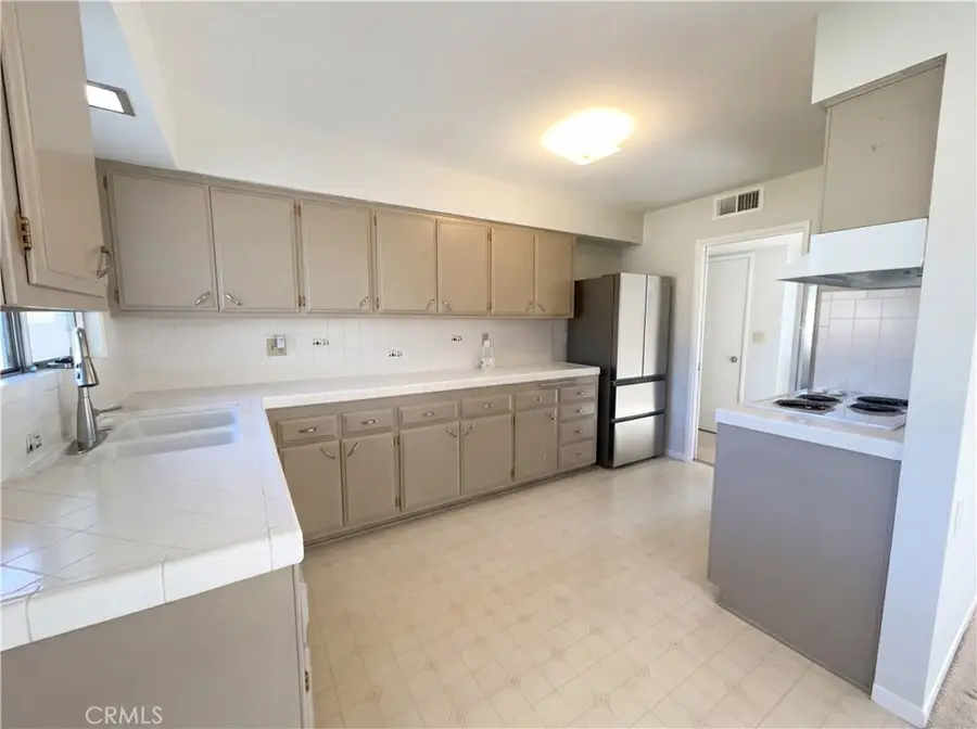 25810 Coombe Hill Drive, Menifee, CA 92586 - Image #2