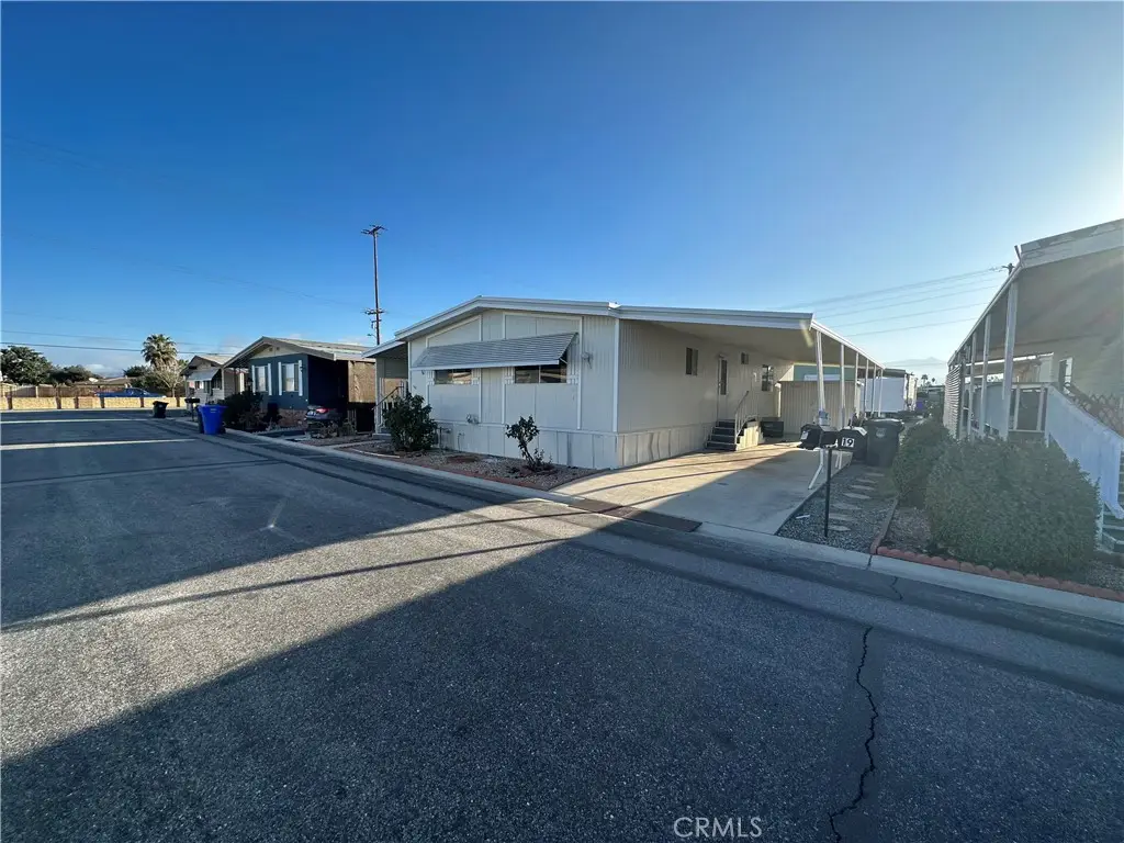 1895 W Devonshire #20, Hemet, CA 92545 - #1