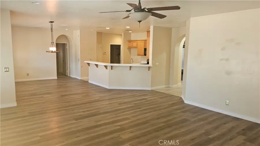 511 N Girard, Hemet, CA 92544 - #3