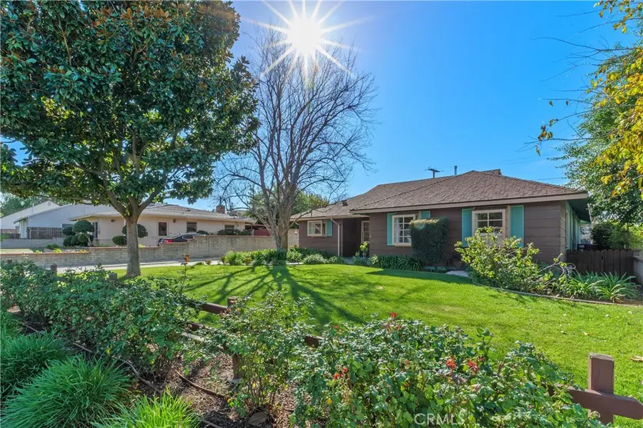 6735 De Anza, Riverside, CA 92506 - #2