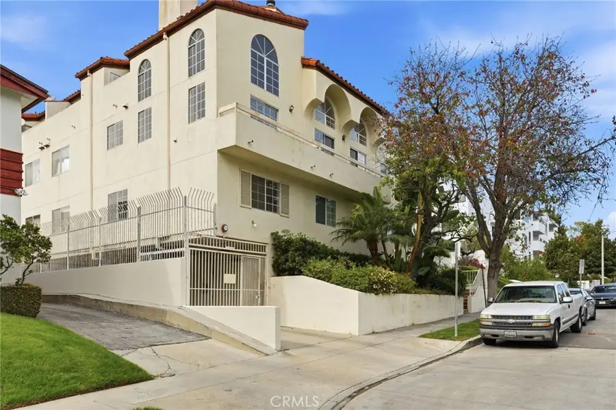 871 S Lucerne #2, Los Angeles, CA 90005 - #2