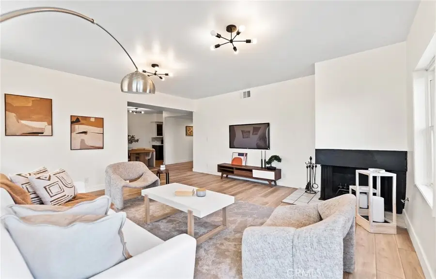 1133 N Clark Street, West Hollywood, CA 90069 - #3