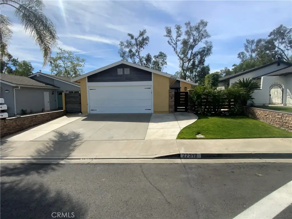 27312 Las Nieves, Mission Viejo, CA 92691 - #1