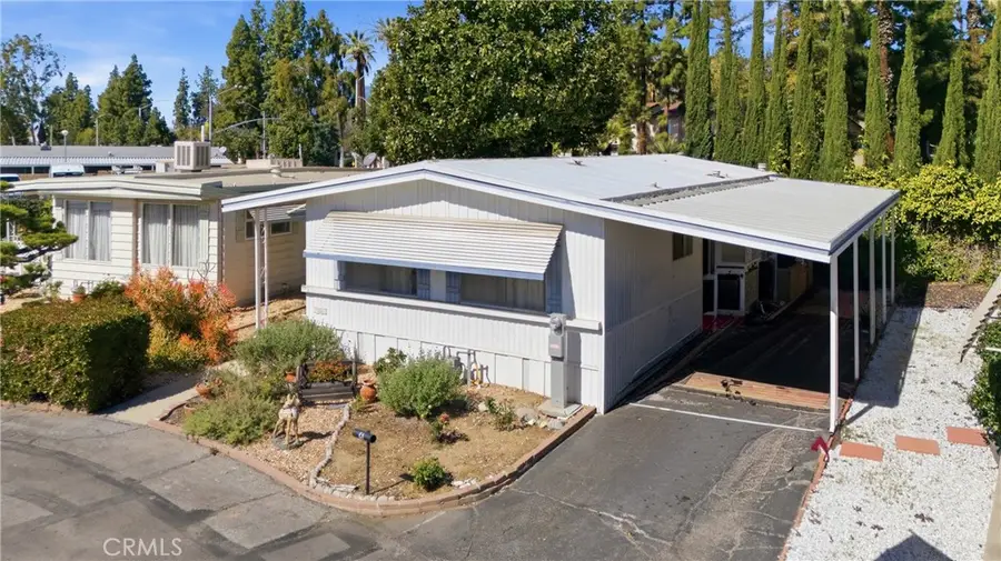 840 E Foothill Boulevard #6, Azusa, CA 91702 - #3