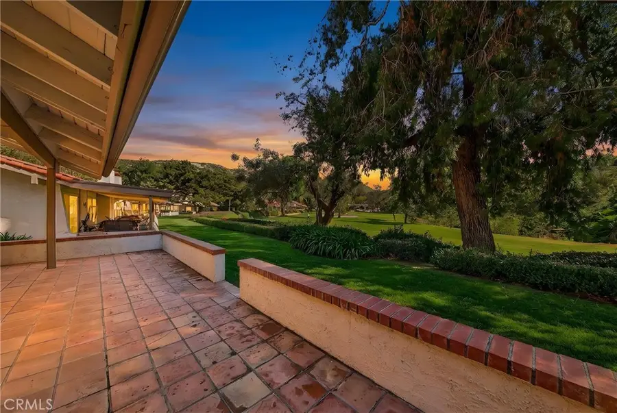 680 Via Zapata, Riverside, CA 92507 - #3