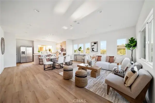 7692 9th Street #105, Buena Park, CA 90621