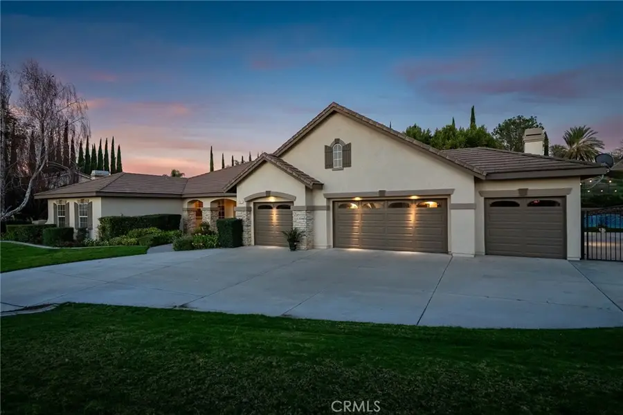 7470 Chateau Ridge Lane, Riverside, CA 92506 - #2