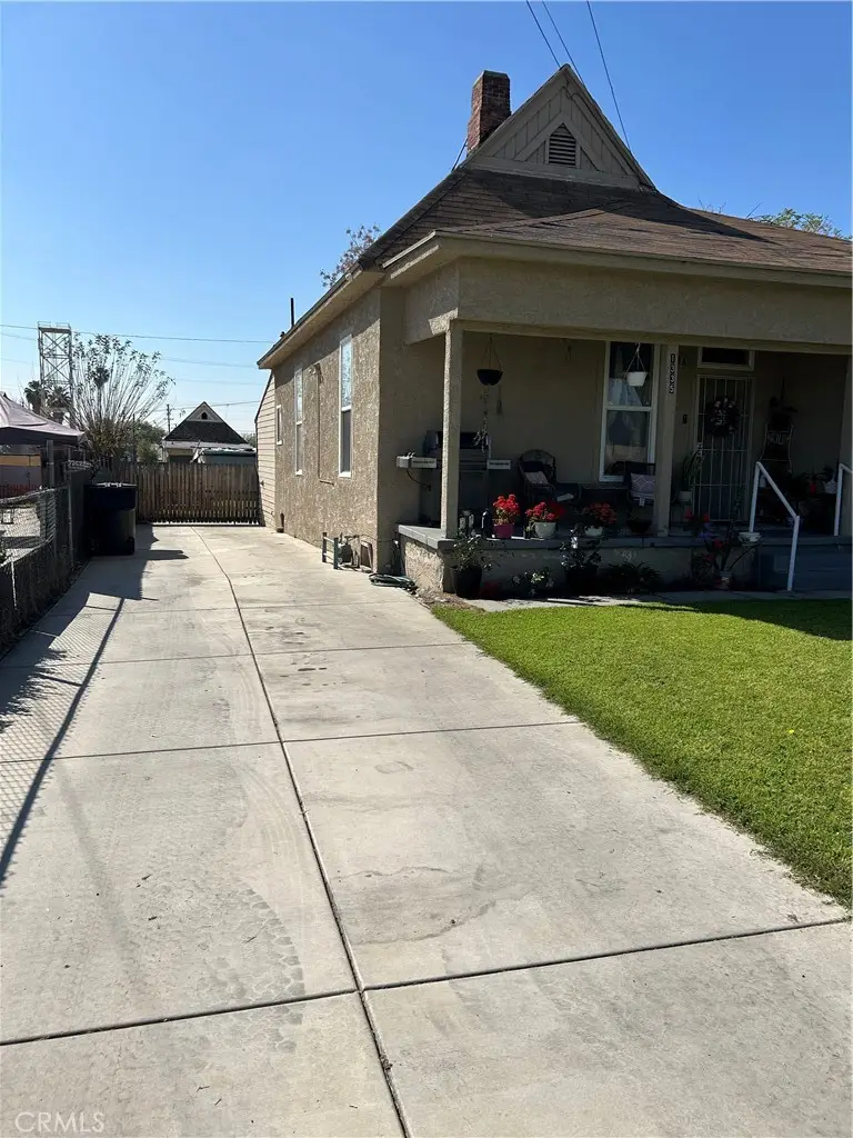 1335 W 3rd Street, San Bernardino, CA 92410 - #2