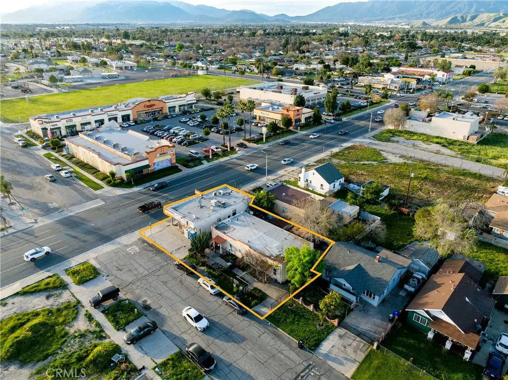 1101 N Mount Vernon, San Bernardino, CA 92411 - #1