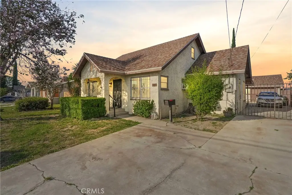 8440 Juniper Avenue, Fontana, CA 92335 - #1