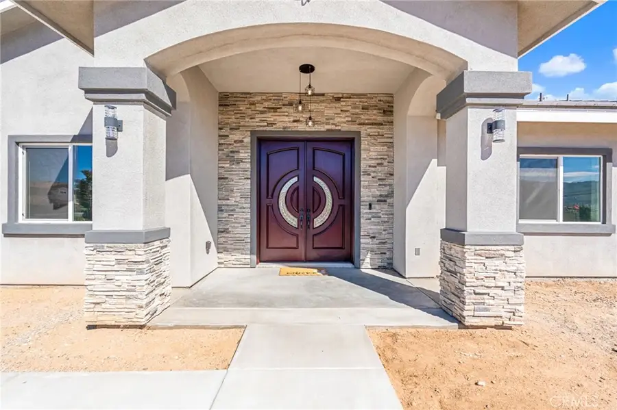 18756 Centennial Street, Hesperia, CA 92345 - #3