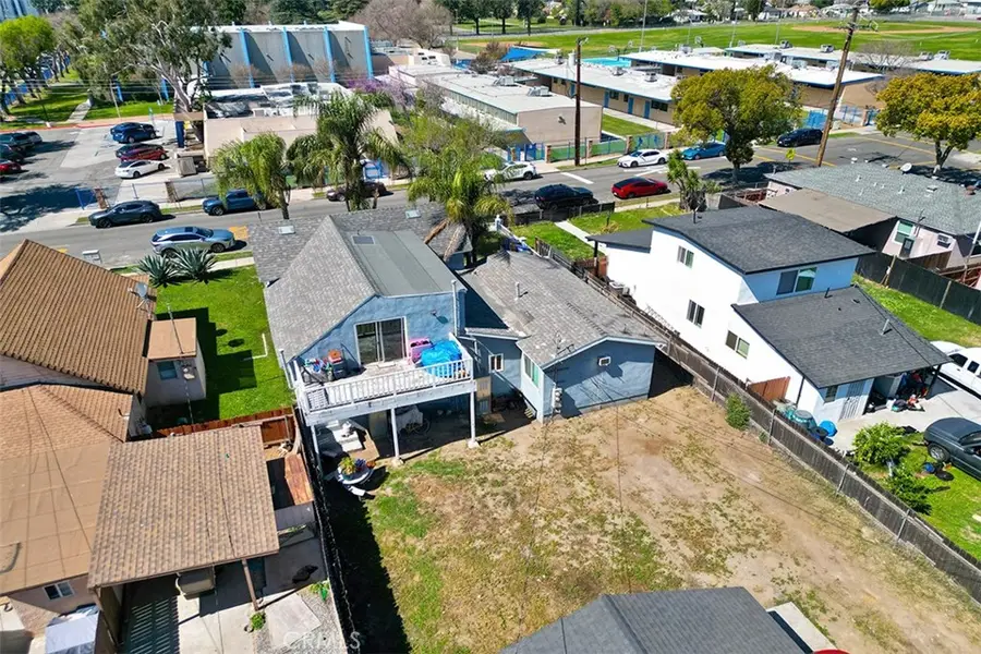 139 N Palm Avenue, Rialto, CA 92376 - #3