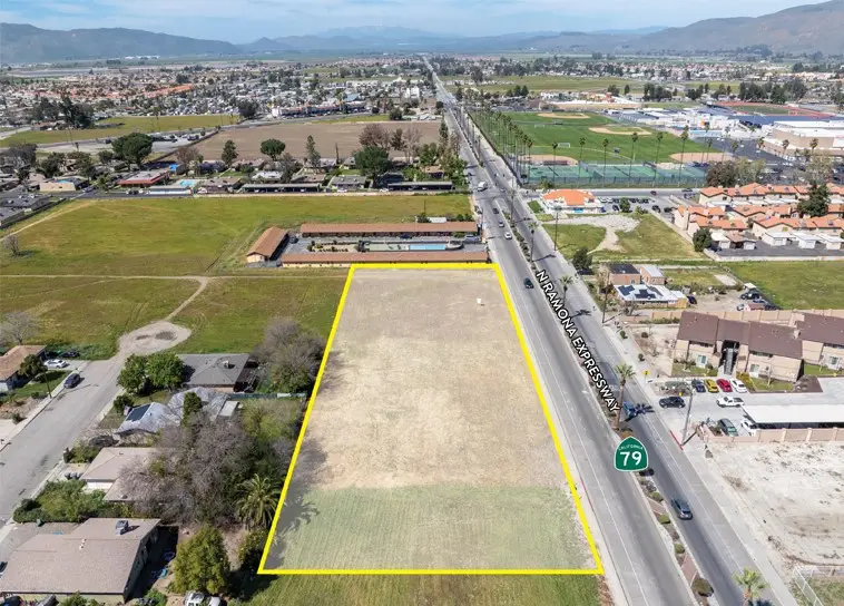420 N Ramona Blvd, San Jacinto, CA 92583 - #3