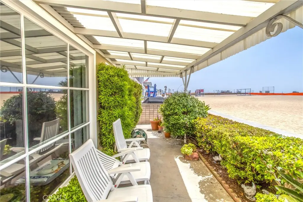 1408 W Oceanfront, Newport Beach, CA 92661 - #1