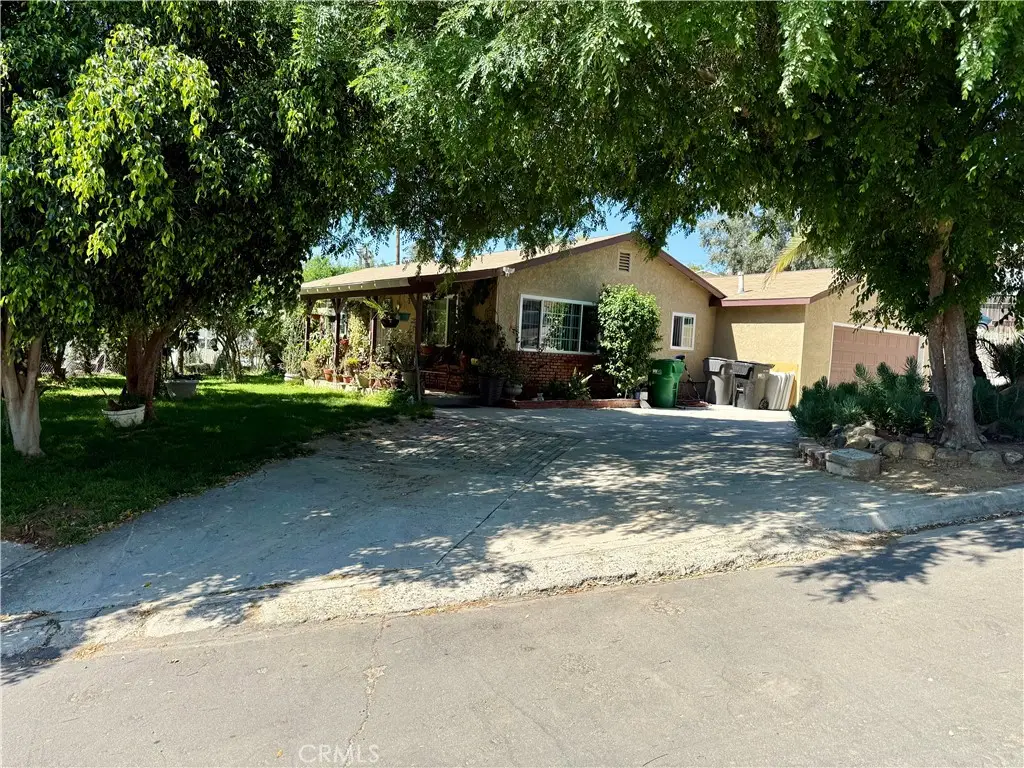 19107 Lyle Avenue, Corona, CA 92881 - #1
