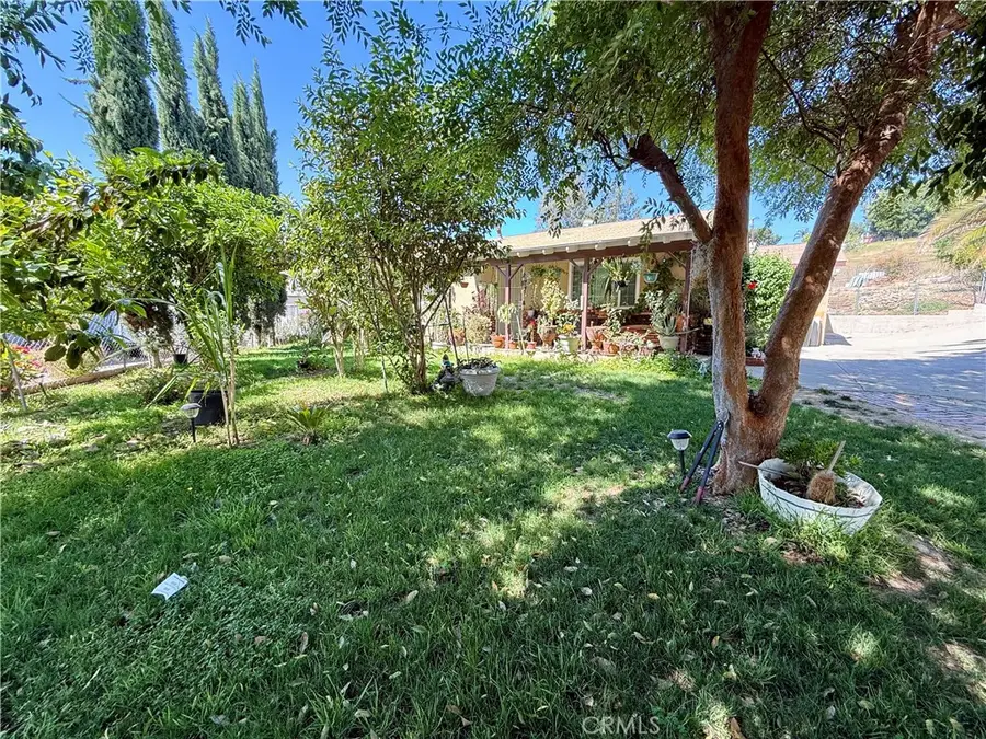 19107 Lyle Avenue, Corona, CA 92881 - #3