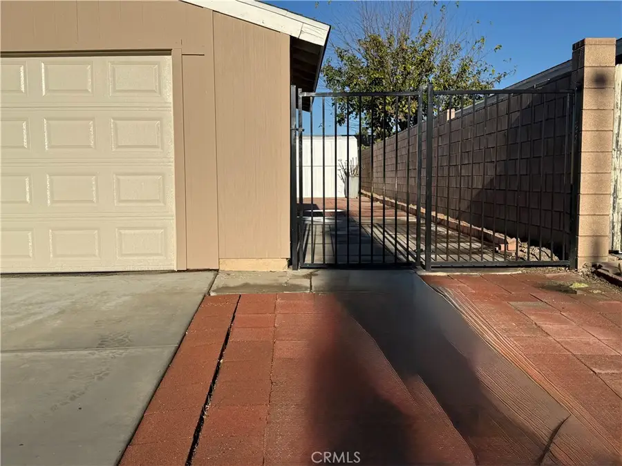 3445 Sparrow, Riverside, CA 92503 - #2