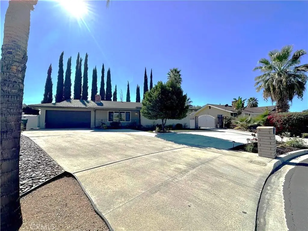 43251 San Mateo Way, Hemet, CA 92544 - #1