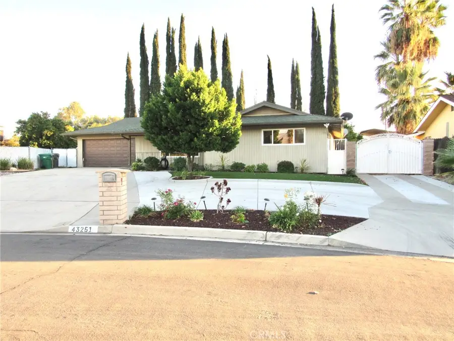 43251 San Mateo Way, Hemet, CA 92544 - #2