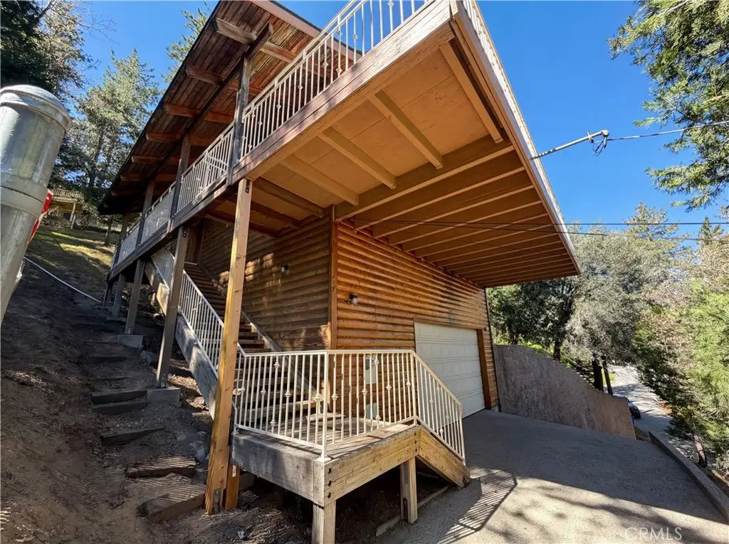 120 Zermat, Crestline, CA 92325 - #1