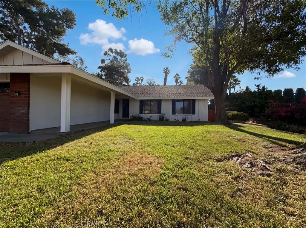 2785 Bonita Drive, Highland, CA 92346 - #1