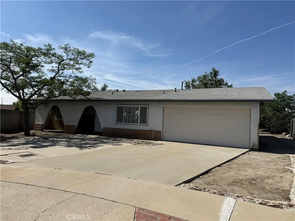 16212 Owen, Fontana, CA 92335 - #1
