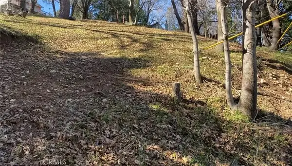 547 Arbula Drive, Crestline, CA 92325