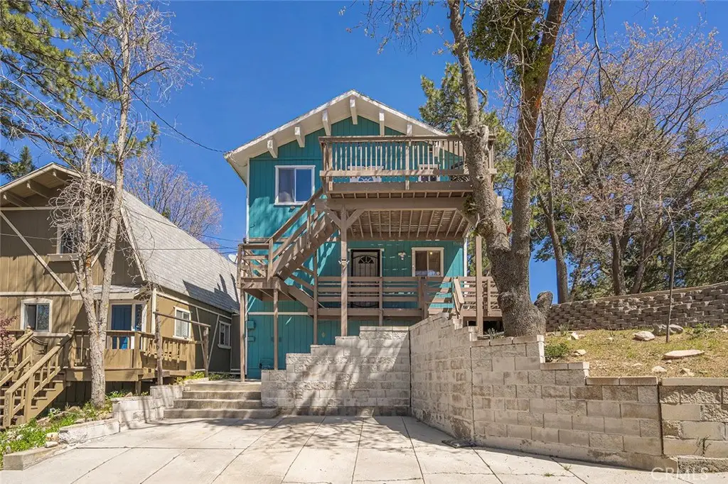 33080 Robin Lane, Running Springs, CA 92382 - #1