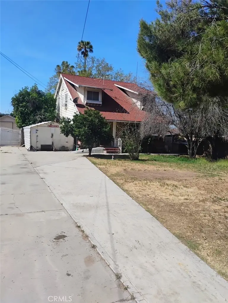 3676 Strong, Riverside, CA 92501 - #3