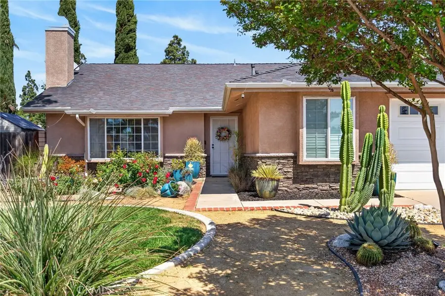 3243 Saratoga, Riverside, CA 92503 - #2