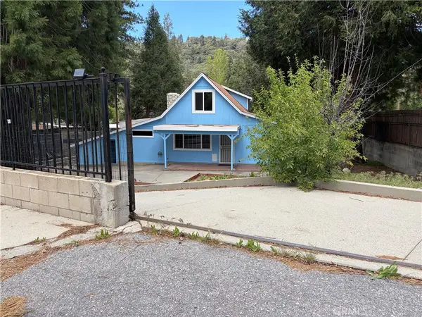 320 Sky View Lane, Crestline, CA 92325