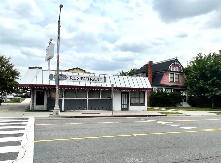 592 N La Cadena, Colton, CA 92324 - #2