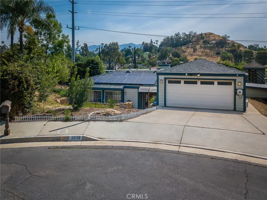3208 Gibraltar, Riverside, CA 92506 - #2