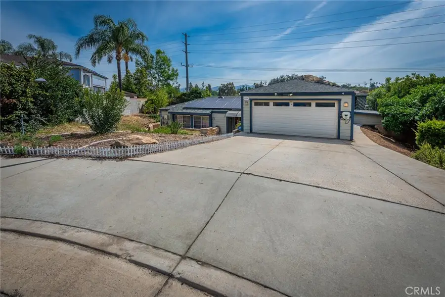 3208 Gibraltar, Riverside, CA 92506 - #3