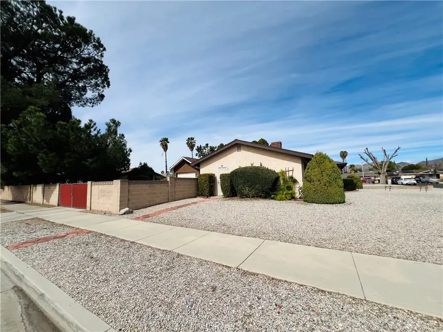 26205 Lodgepole, Hemet, CA 92544 - #2