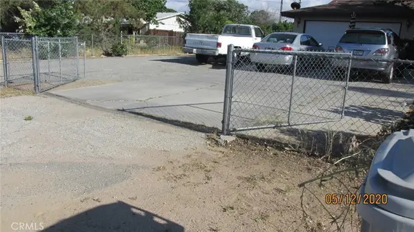 15163 Fir, Hesperia, CA 92345