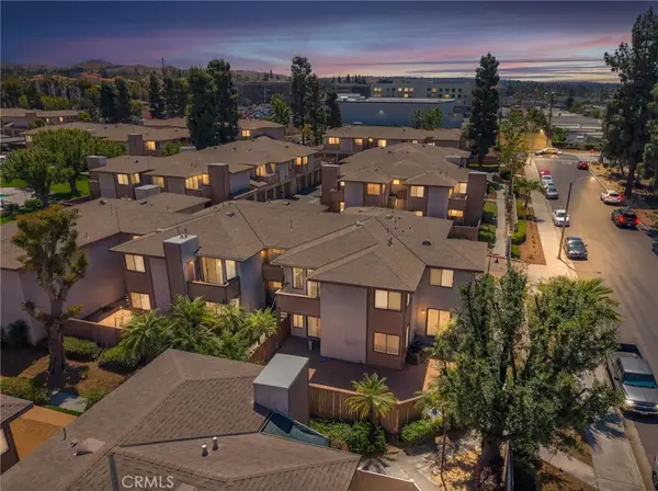 1337 Massachusetts #204, Riverside, CA 92507