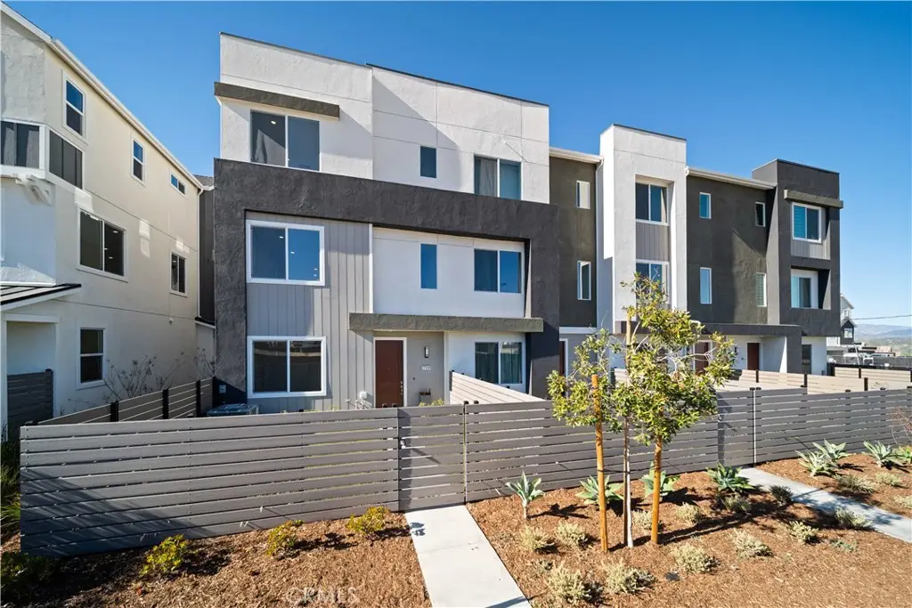27314 Bear Creek Lane, Valencia, CA 91381 - #1