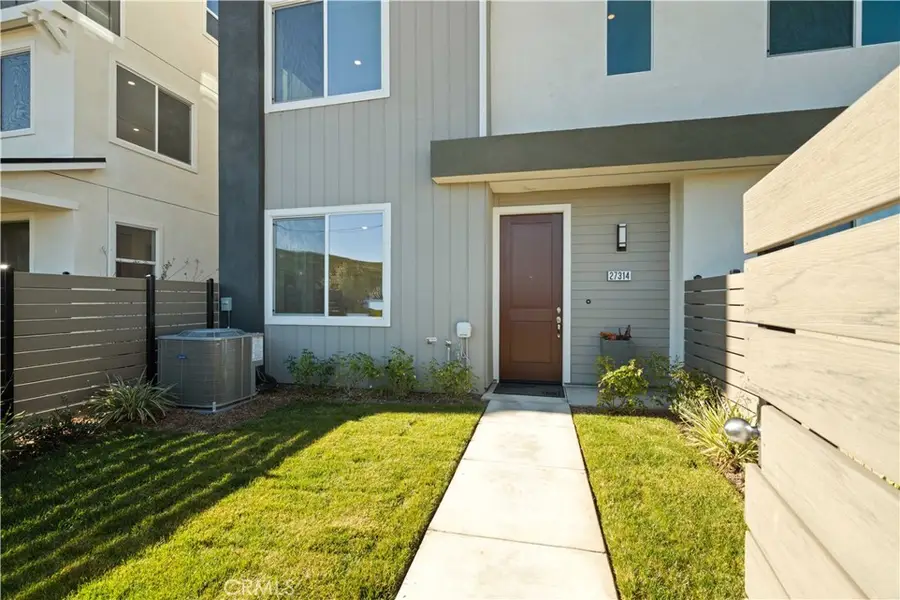 27314 Bear Creek Lane, Valencia, CA 91381 - #2